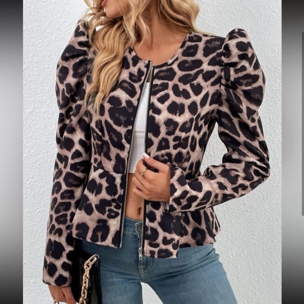 Leopard Puff Sleeve Jacket - Picture 3 of 15